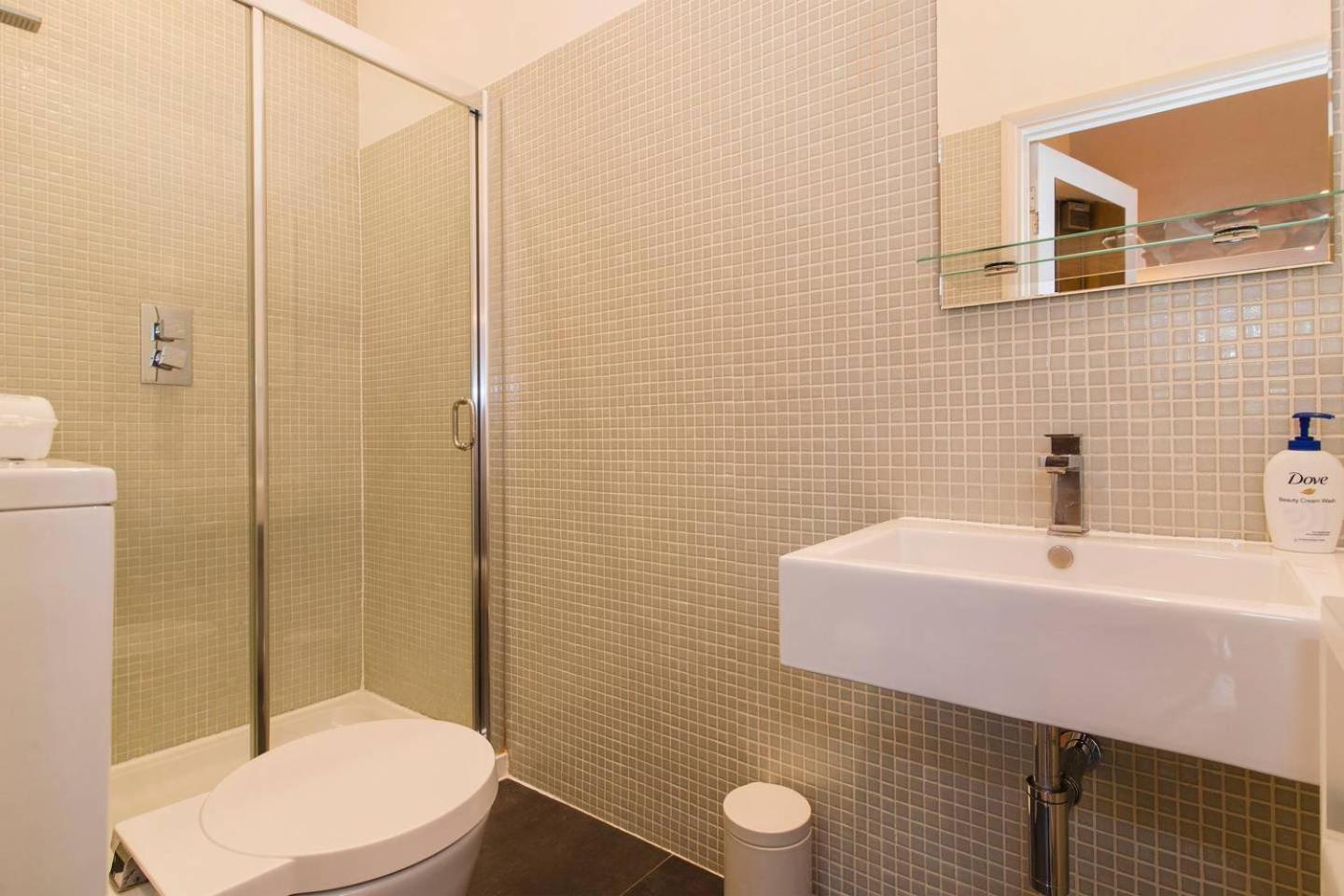 شقة Guestready - Bright Flat In The Heart Of لندن المظهر الخارجي الصورة